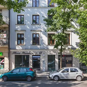 Blossom - Old Town - By Upstairs Apartament